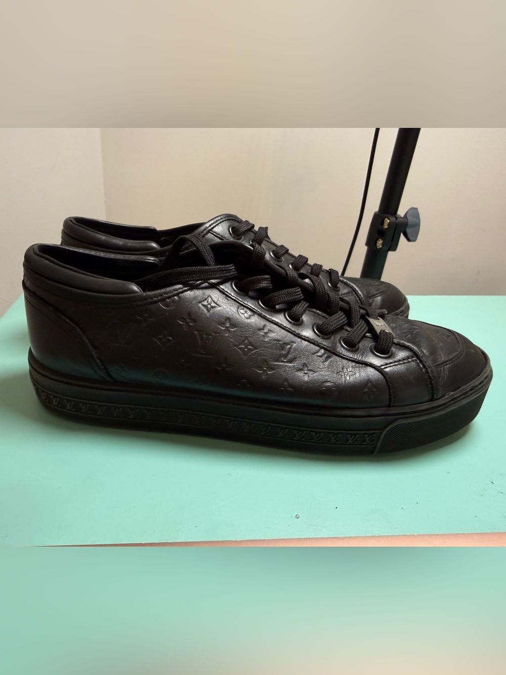 Louis Vuitton, Leather trainers